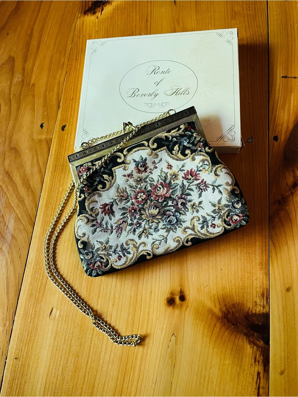 Vintage Ronte of Beverly Hills Embroidered Purse
